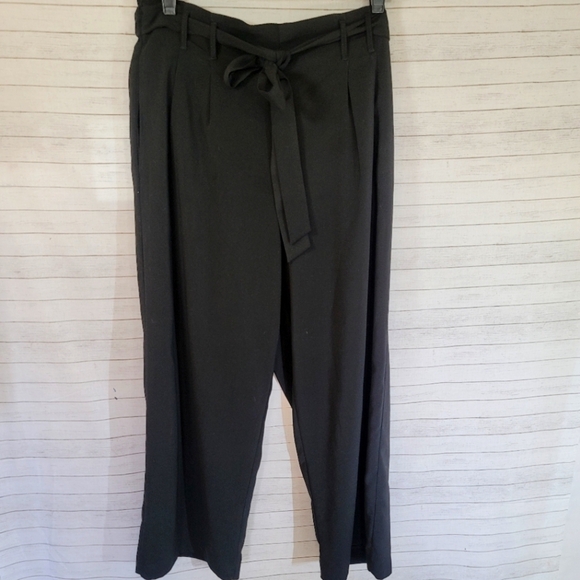 ZARA PAPER BAG WIDE LEG BLACK CROPPED PANTS, sz LARGE - Picture 1 of 9